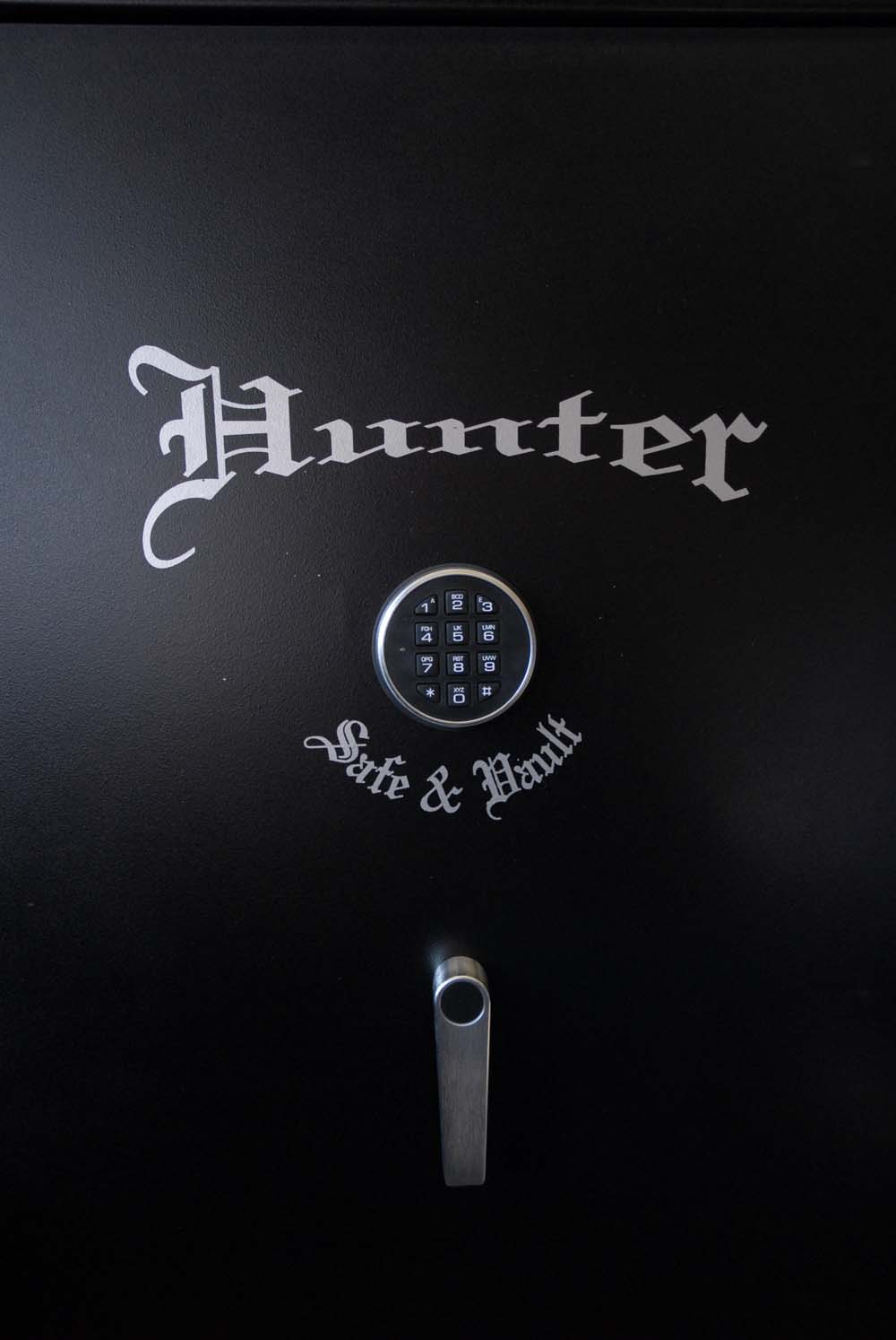 canadiansafe.ca Hunter Safe